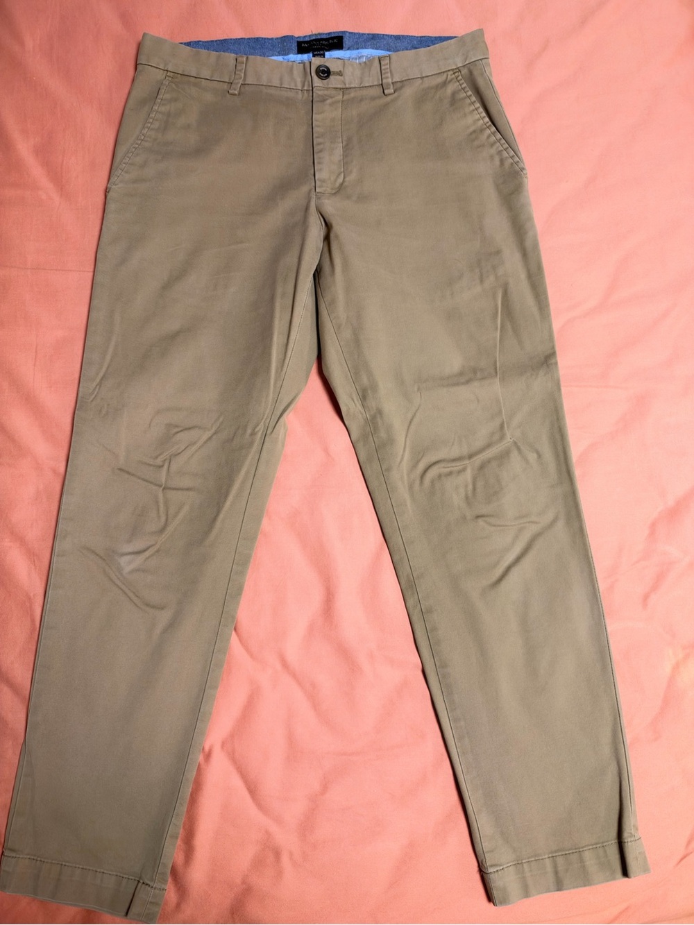 Banana Republic Mason Chino Men's Khaki Pants in Tan and Blue Trim